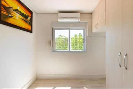 Casa de condomínio à venda com 170m², 4 quartos e 4 vagas