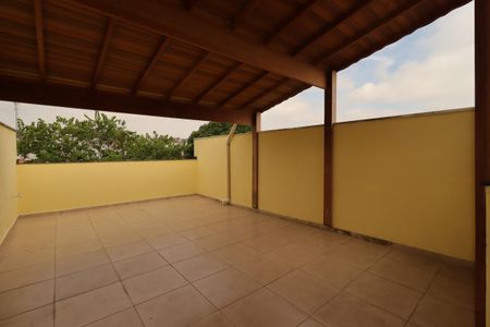 Apartamento para alugar com 110m², 2 quartos e 1 vagaQuintal