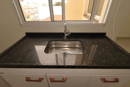 Apartamento para alugar com 110m², 2 quartos e 1 vagaCozinha - Pia