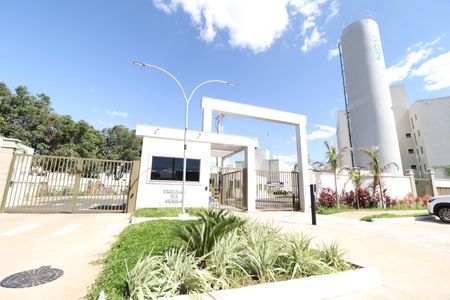 Apartamento para alugar com 46m², 2 quartos e 2 vagasFachada e portaria