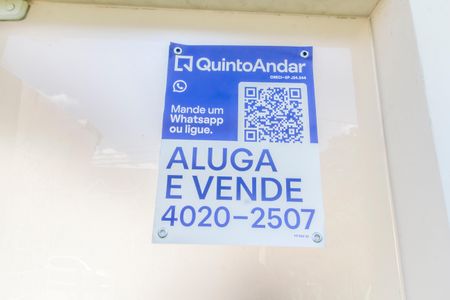 Casa de condomínio à venda com 360m², 4 quartos e 4 vagasVista da Rua