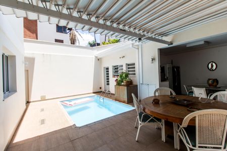 Casa de condomínio à venda com 360m², 4 quartos e 4 vagasPiscina