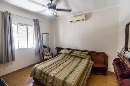 Casa de condomínio à venda com 360m², 4 quartos e 4 vagasSuíte 3