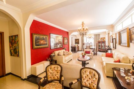 Casa de condomínio à venda com 360m², 4 quartos e 4 vagasSala 