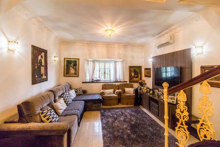 Casa de condomínio à venda com 360m², 4 quartos e 4 vagasSala 