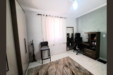 Casa à venda com 110m², 4 quartos e 1 vagaQuarto 2 - Casa 1