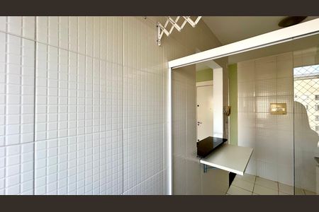 Apartamento à venda com 45m², 2 quartos e 1 vagaÁrea de Serviço