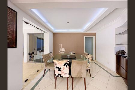 Casa à venda com 570m², 6 quartos e 5 vagas