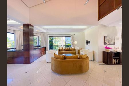 Casa à venda com 570m², 6 quartos e 5 vagas