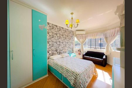 Casa à venda com 6 quartos, 570m² em Residencial Nove (Alphaville), Santana de Parnaíba