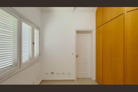 Casa à venda com 4 quartos, 650m² em Alphaville, Santana de Parnaíba