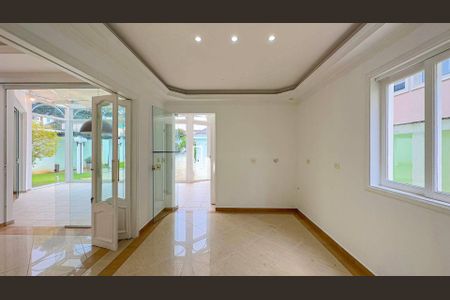 Casa à venda com 650m², 4 quartos e 4 vagas