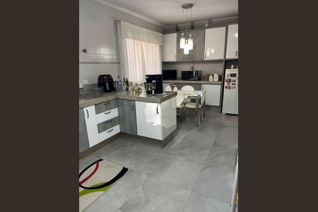 Casa à venda com 4 quartos, 400m² em Residencial Tres (Alphaville), Santana de Parnaíba
