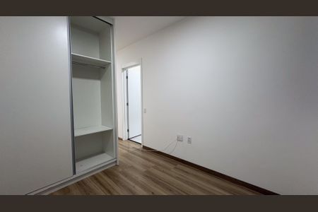 Quarto de kitnet/studio à venda com 1 quarto, 27m² em Vila Dom Pedro I, São Paulo