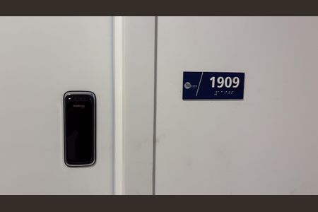 Studio à venda com 27m², 1 quarto e sem vagaFechadura