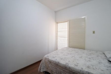 Casa para alugar com 700m², 6 quartos e 5 vagasQuarto 2