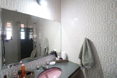 Casa para alugar com 700m², 6 quartos e 5 vagasBanheiro do Quarto 5