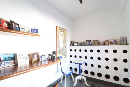 Casa para alugar com 700m², 6 quartos e 5 vagasAdega