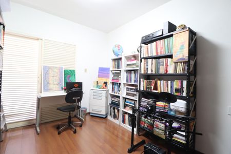 Casa para alugar com 700m², 6 quartos e 5 vagasQuarto 3