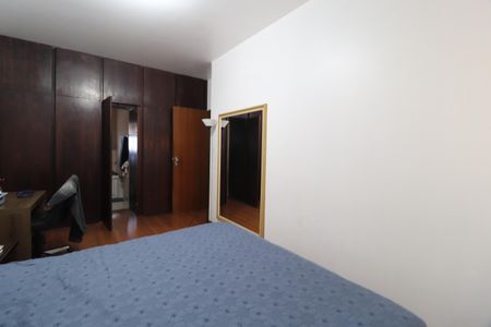 Casa para alugar com 700m², 6 quartos e 5 vagasQuarto 4 - Suíte