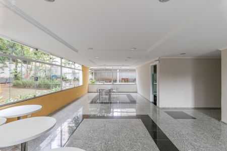 Apartamento à venda com 68m², 3 quartos e 1 vagaSalão de Festas