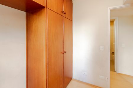 Apartamento à venda com 68m², 3 quartos e 1 vagaQuarto 2