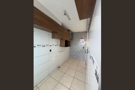 Apartamento para alugar com 47m², 2 quartos e 2 vagasCozinha
