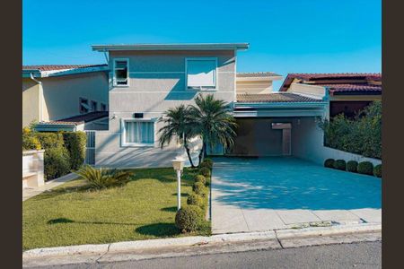 Casa à venda com 285m², 4 quartos e 4 vagas