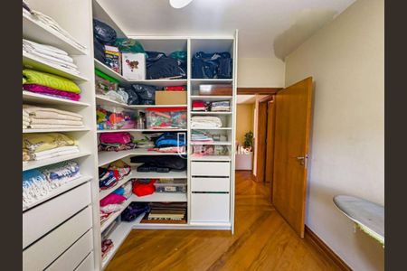 Casa à venda com 4 quartos, 419m² em Residencial Tres (Alphaville), Santana de Parnaíba