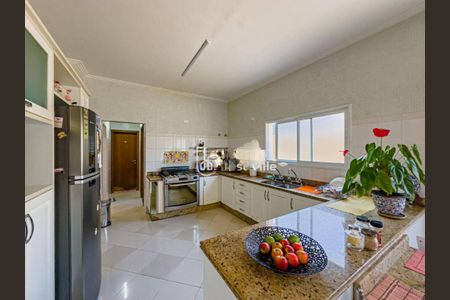 Casa à venda com 419m², 4 quartos e 4 vagas