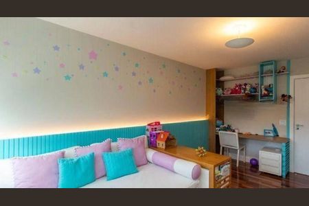 Casa à venda com 692m², 4 quartos e 6 vagas