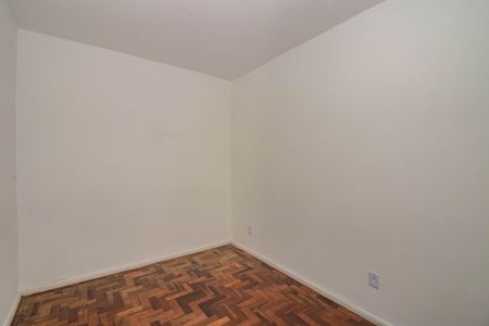 Quarto 2 de apartamento à venda com 2 quartos, 54m² em Vila Ipiranga, Porto Alegre
