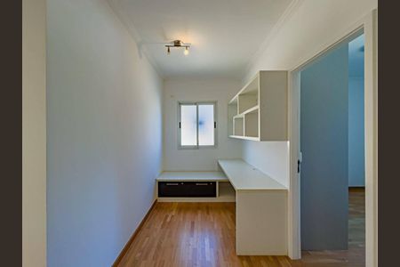 Casa à venda com 3 quartos, 165m² em Tamboré, Santana de Parnaíba