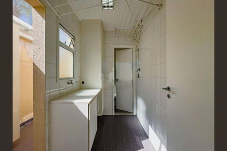 Casa à venda com 3 quartos, 165m² em Tamboré, Santana de Parnaíba