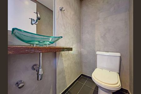 Casa à venda com 3 quartos, 165m² em Tamboré, Santana de Parnaíba