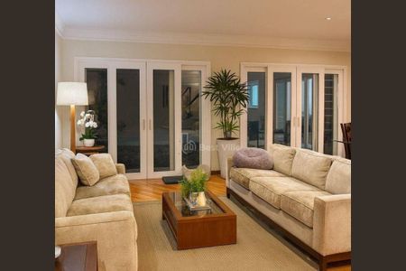 Casa à venda com 4 quartos, 555m² em Residencial Nove (Alphaville), Santana de Parnaíba