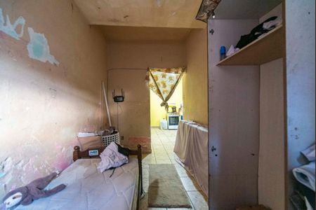 Casa à venda com 250m², 4 quartos e 3 vagas Casa à venda com 250m², 4 quartos e 3 vagasSala casa 2