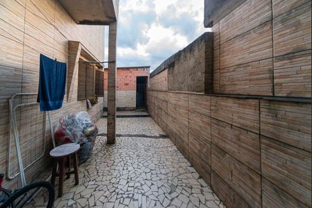 Casa à venda com 250m², 4 quartos e 3 vagas Casa à venda com 250m², 4 quartos e 3 vagasQuintal