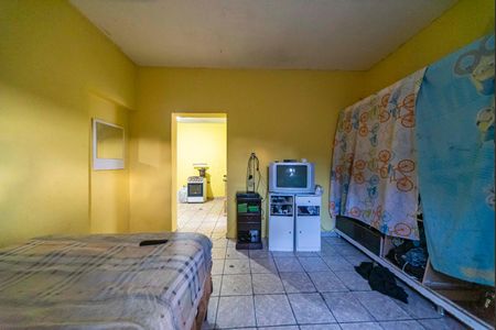 Casa à venda com 250m², 4 quartos e 3 vagas Casa à venda com 250m², 4 quartos e 3 vagasQuarto casa 2