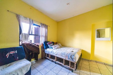 Casa à venda com 250m², 4 quartos e 3 vagas Casa à venda com 250m², 4 quartos e 3 vagasQuarto casa 2