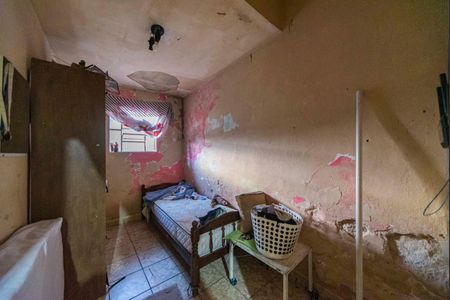 Casa à venda com 250m², 4 quartos e 3 vagas Casa à venda com 250m², 4 quartos e 3 vagasSala casa 2