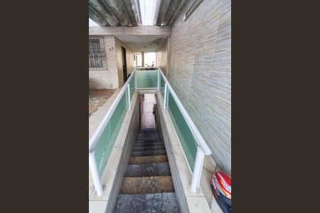 Casa à venda com 250m², 4 quartos e 3 vagas Casa à venda com 250m², 4 quartos e 3 vagasAcesso