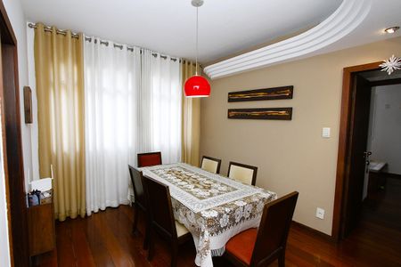 Apartamento à venda com 240m², 3 quartos e 2 vagasSala de Jantar