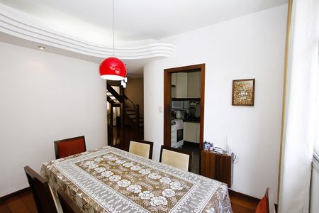 Apartamento à venda com 240m², 3 quartos e 2 vagasSala de Jantar