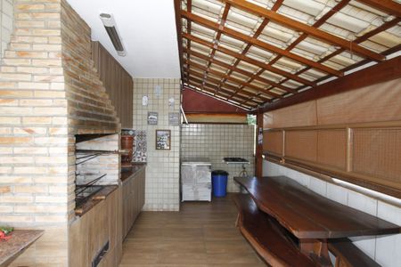 Apartamento à venda com 240m², 3 quartos e 2 vagasCobertura