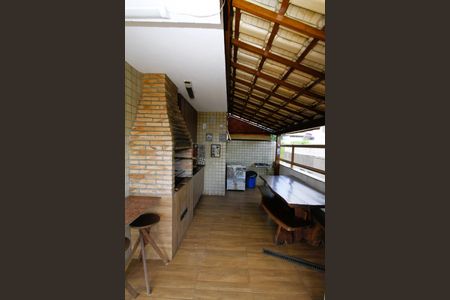 Apartamento à venda com 240m², 3 quartos e 2 vagasChurrasqueira