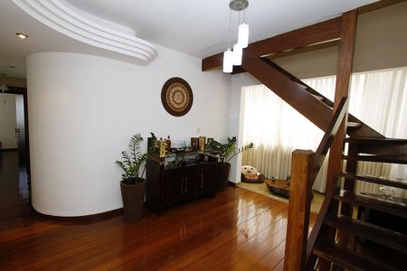 Apartamento à venda com 240m², 3 quartos e 2 vagasSala