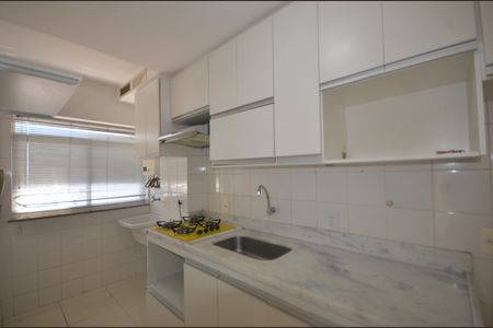 Apartamento para alugar com 55m², 2 quartos e 1 vagaCozinha