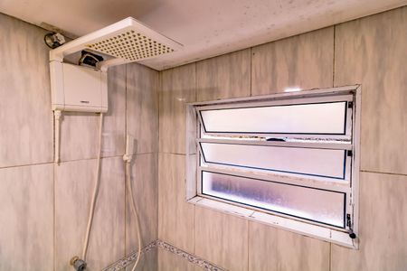 Casa para alugar com 85m², 2 quartos e 2 vagas