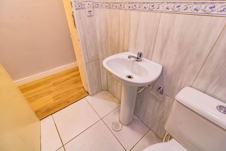 Casa para alugar com 85m², 2 quartos e 2 vagas